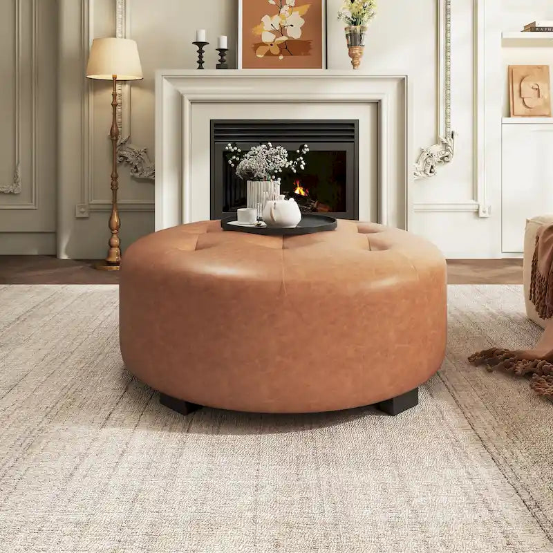 Pouf rond capitonné en similicuir par Christopher Knight Home
