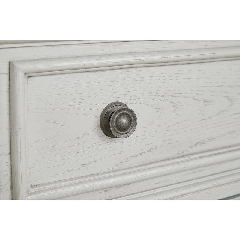Signature Design by Ashley Robbinsdale 7 Drawer Dresser