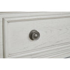 Signature Design by Ashley Robbinsdale 7 Drawer Dresser